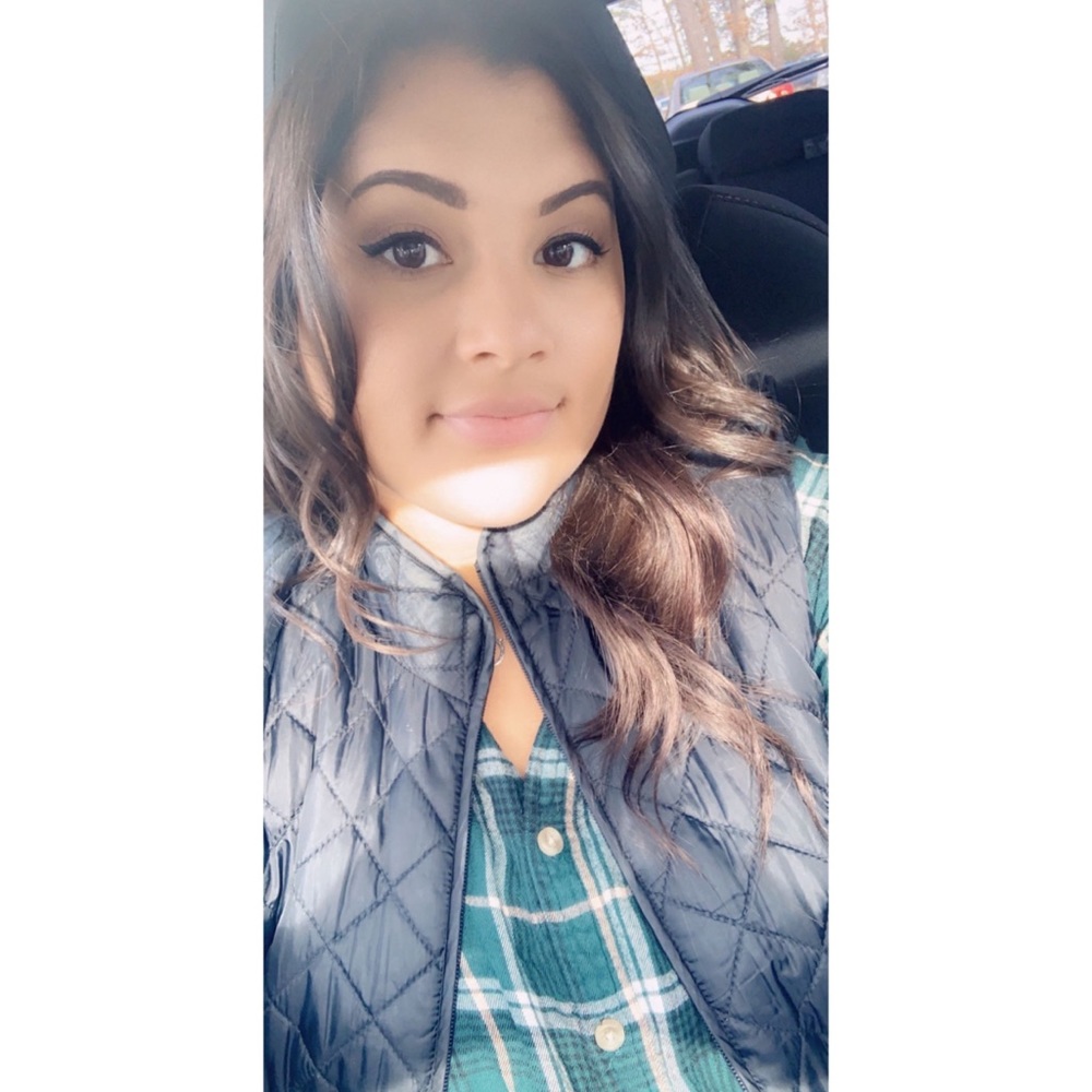 Meet your Posher, Samantha